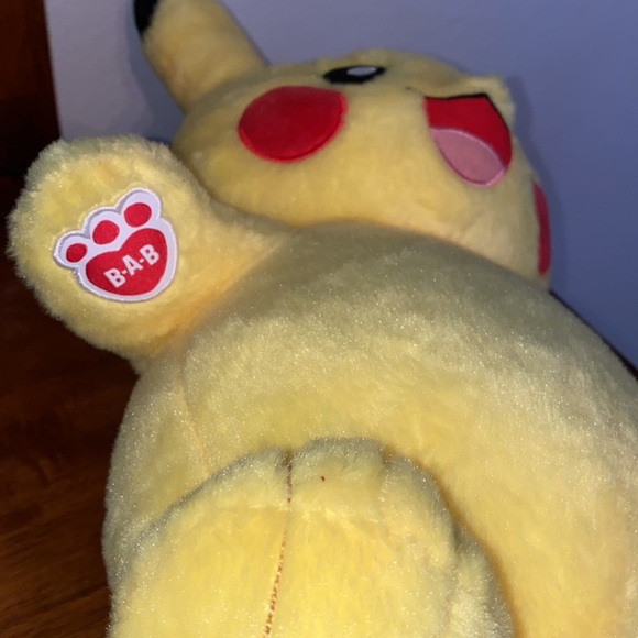 Build a Bear Pokémon Pikachu Plush Stuffed animal - Picture 3 of 12